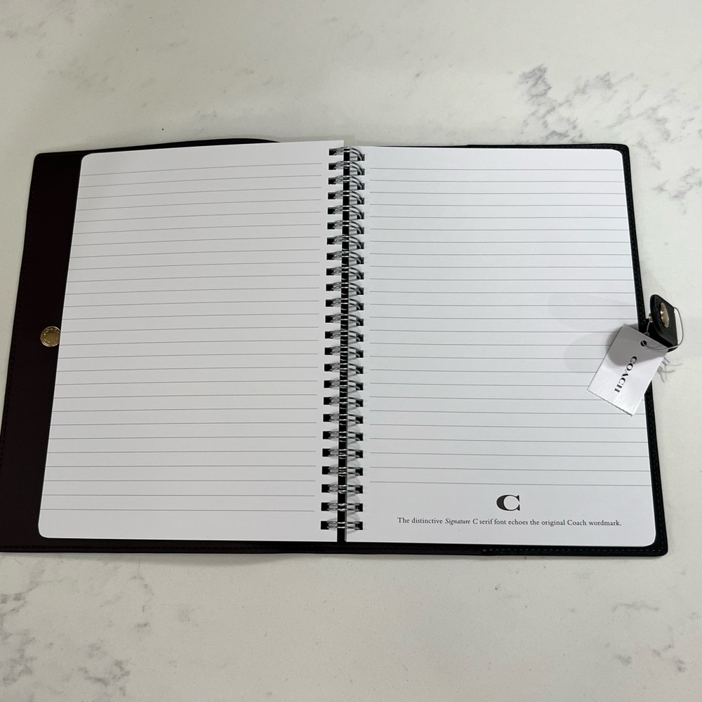 COACH NEW CHERRY NOTEBOOK ๐ - Picture 6 of 11